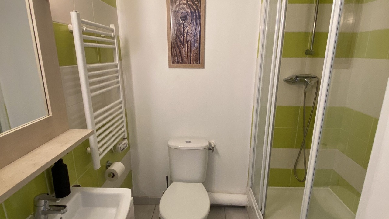 Photo of Bathroom in Pornichet