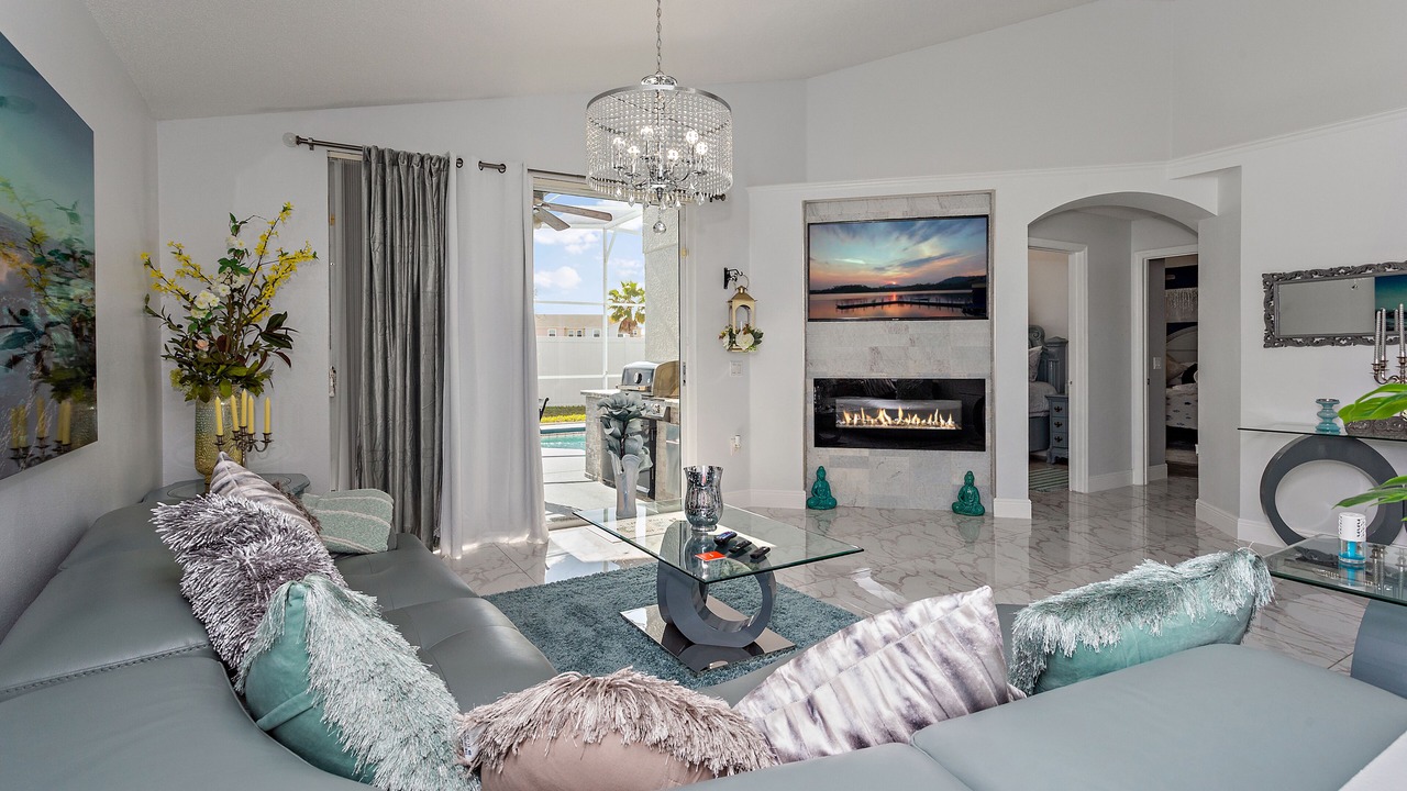 Photo of Livingroom in Eagle Pointe South