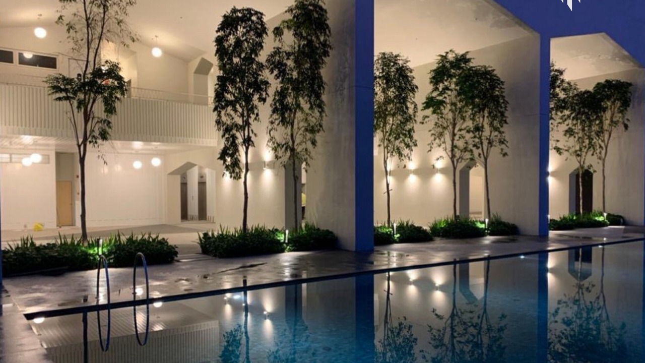 Photo of Outdoor in Maluri