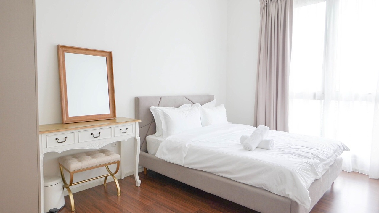 Photo of Bedroom in Maluri