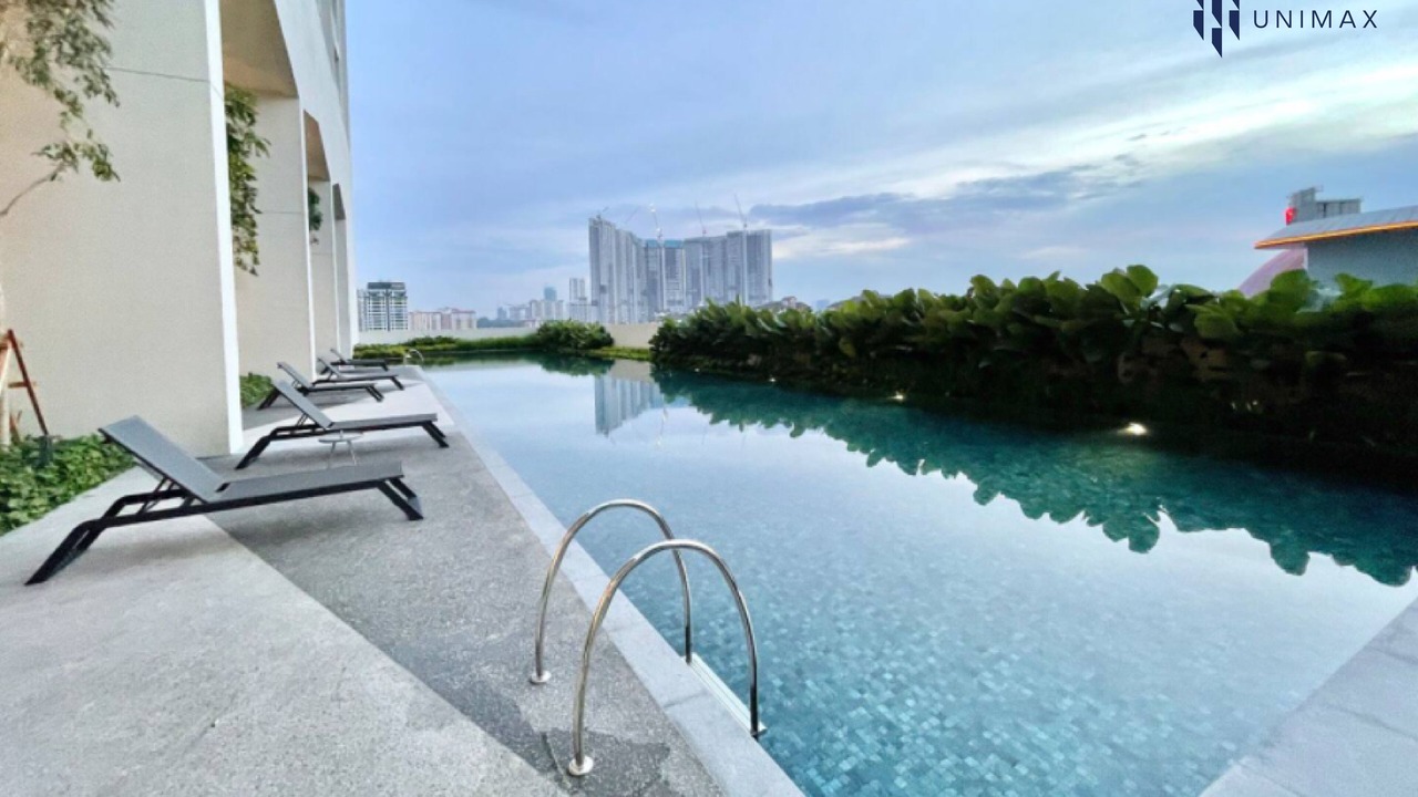 Photo of Outdoor in Maluri