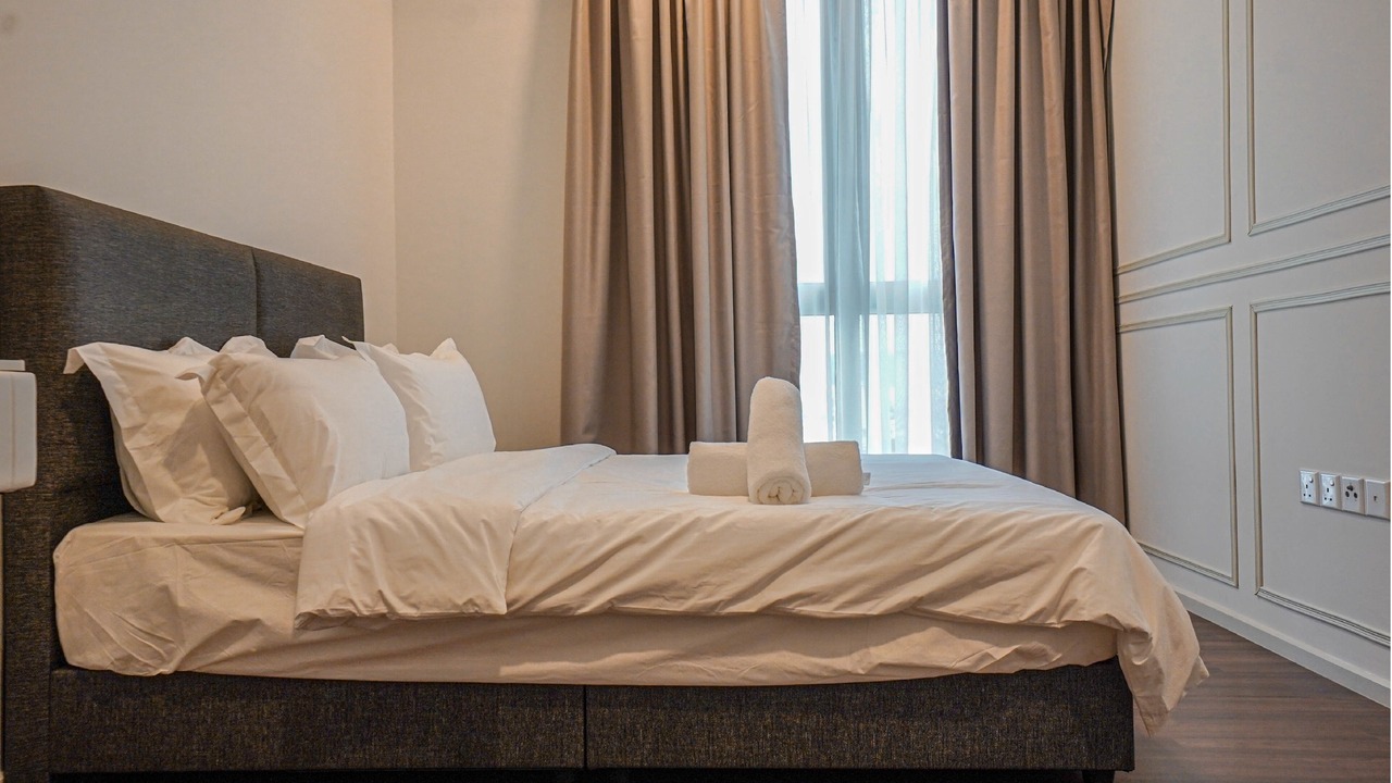 Photo of Bedroom in Maluri