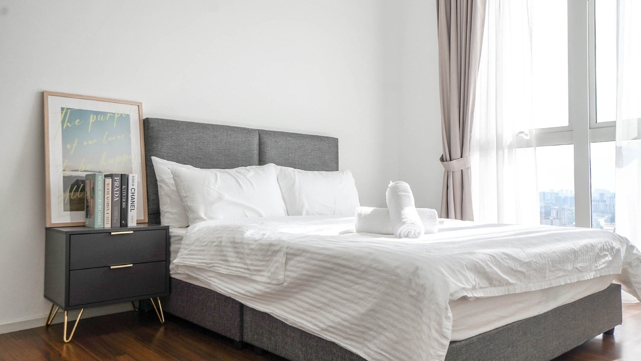 Photo of Bedroom in Maluri