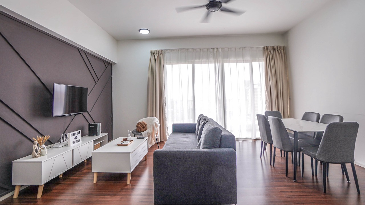 Photo of Livingroom in Maluri