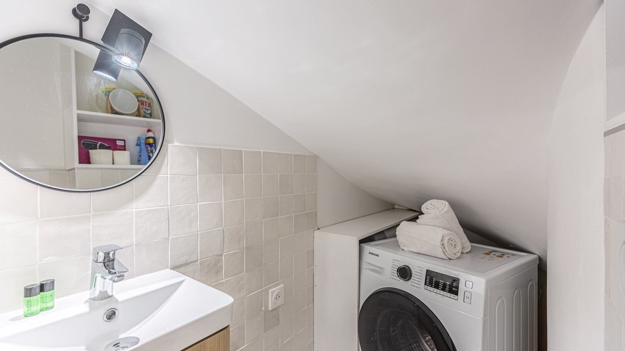 Photo of Bathroom in Chartrons