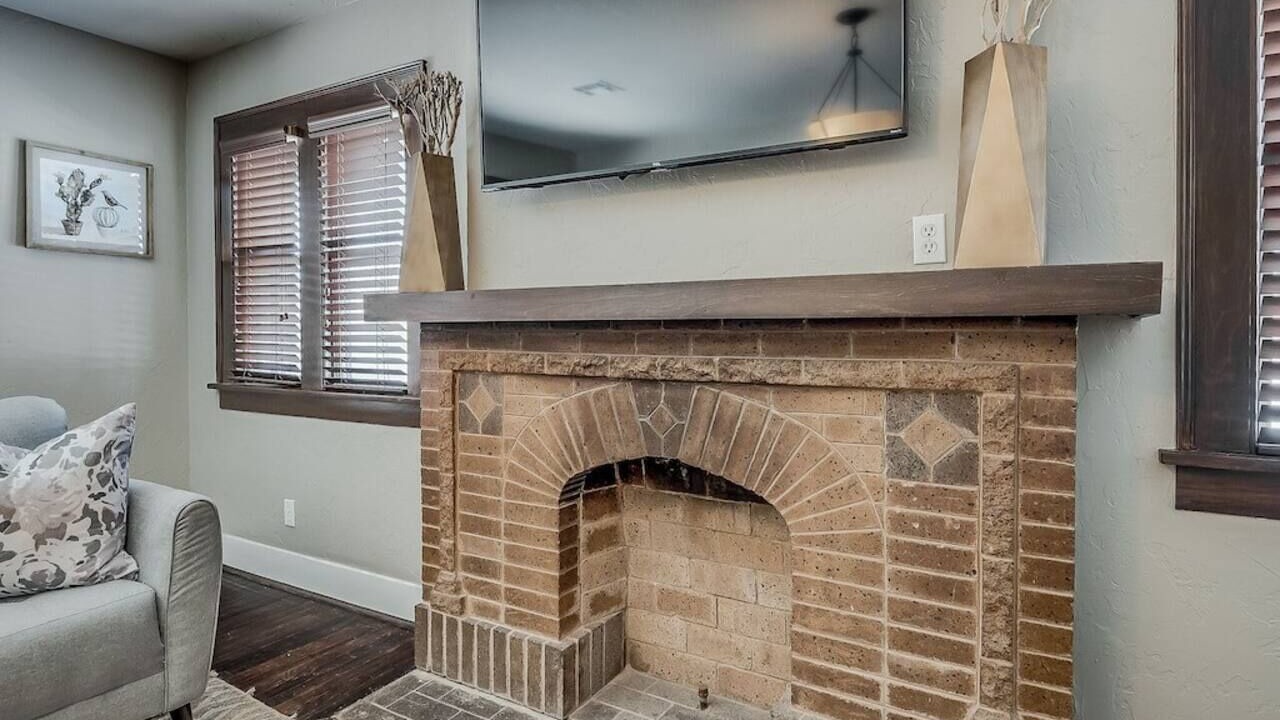 Photo of Livingroom in Crestwood