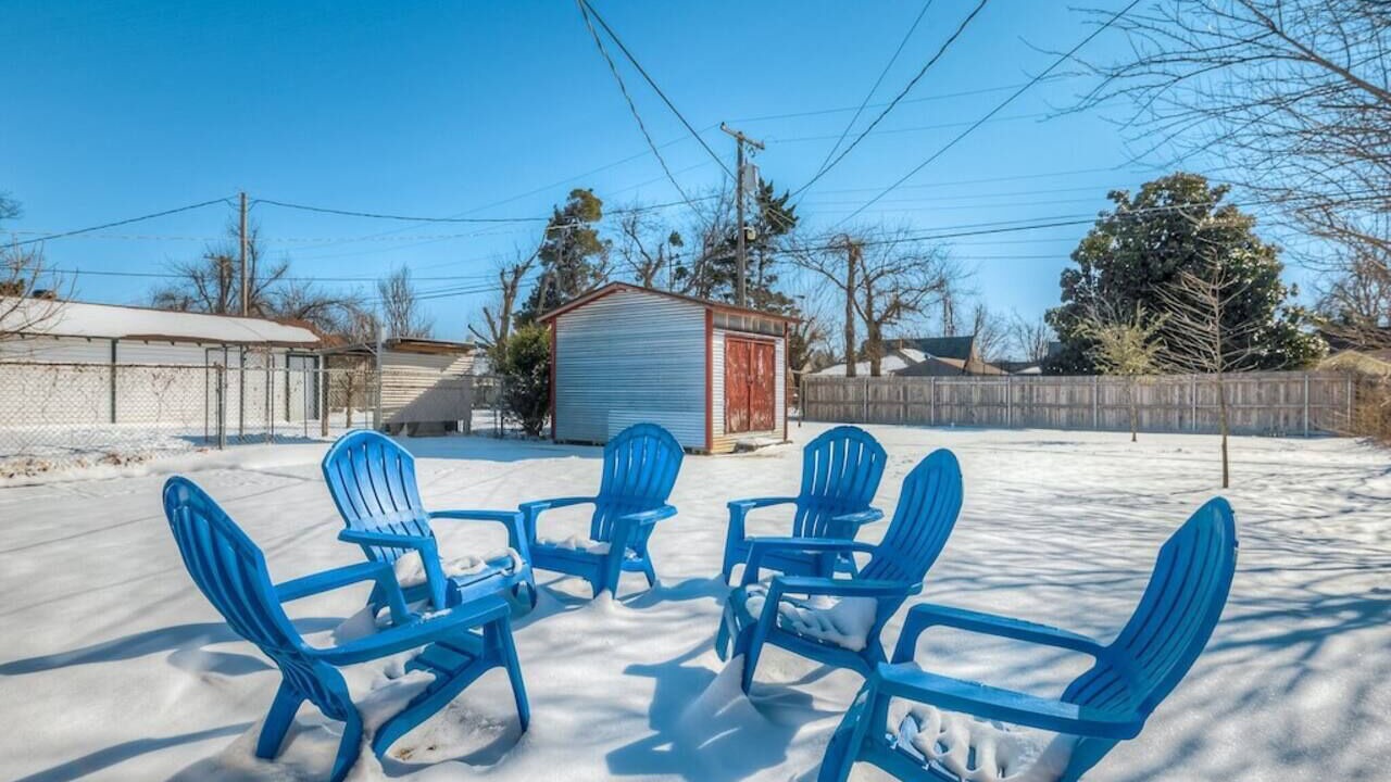 Photo of Outdoor in Crestwood