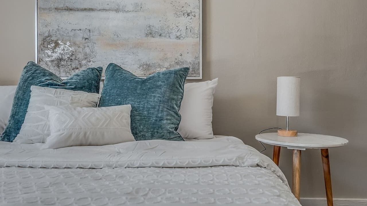 Photo of Bedroom in Crestwood