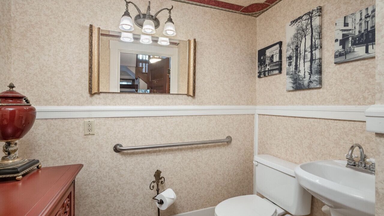Photo of Bathroom in Independence