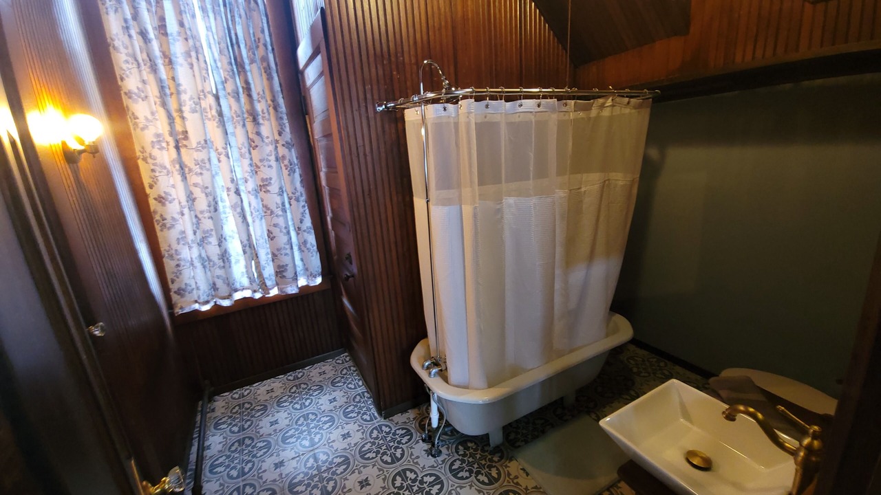Photo of Bathroom in Corry