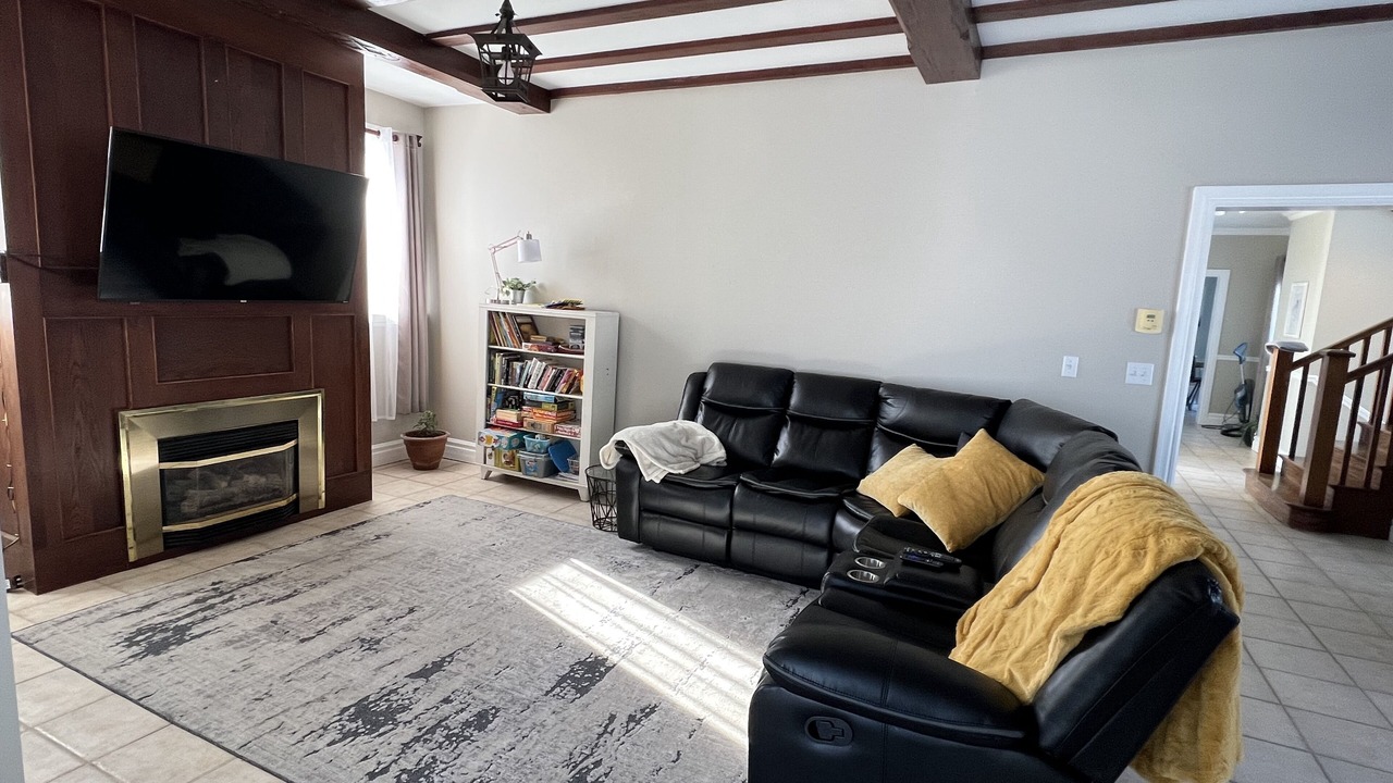 Photo of Livingroom in Cochrane