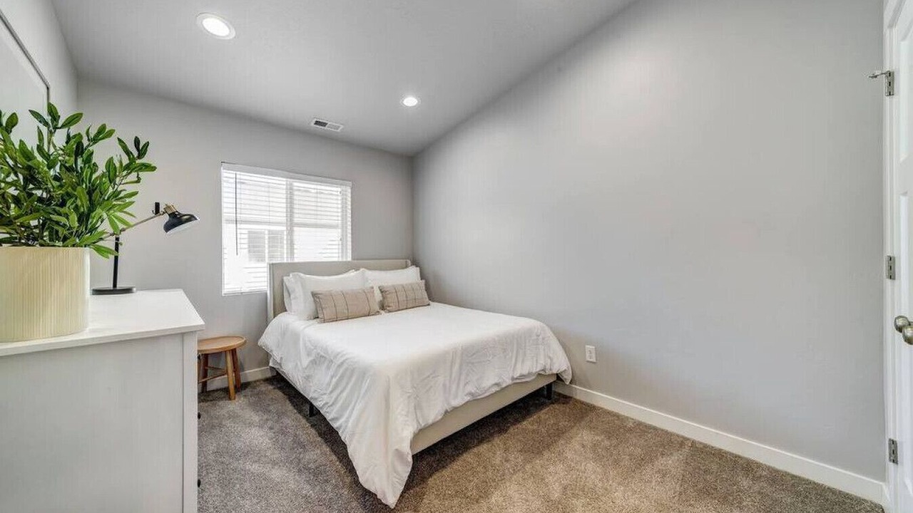 Photo of Bedroom in Bluffdale