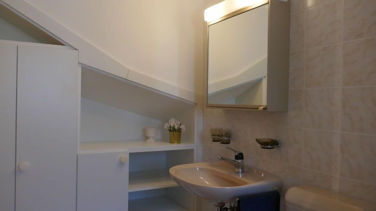 Photo of Bathroom in Negrentino