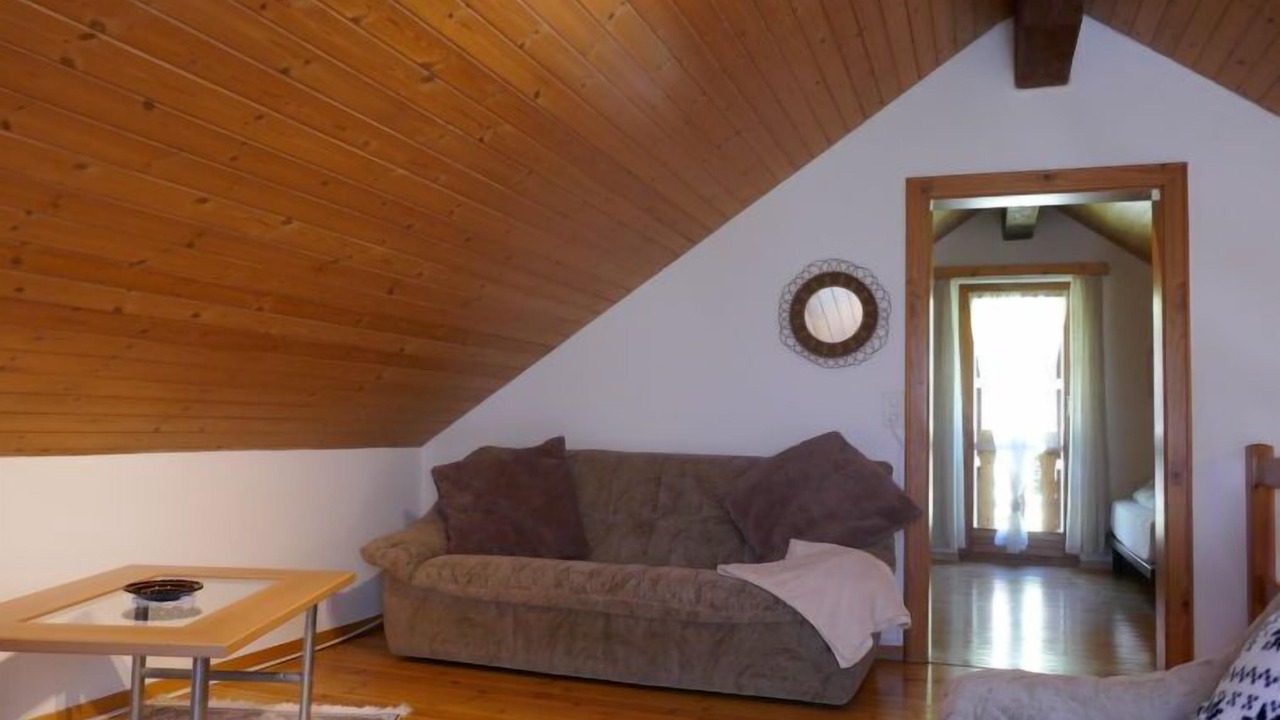 Photo of Livingroom in Negrentino