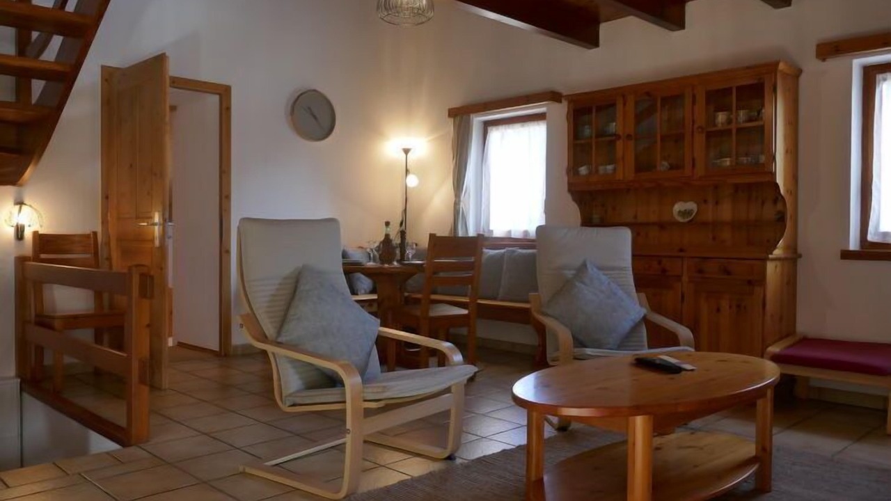 Photo of Livingroom in Negrentino