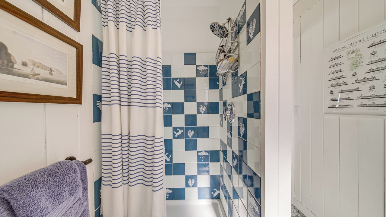 Photo of Bathroom in Langley