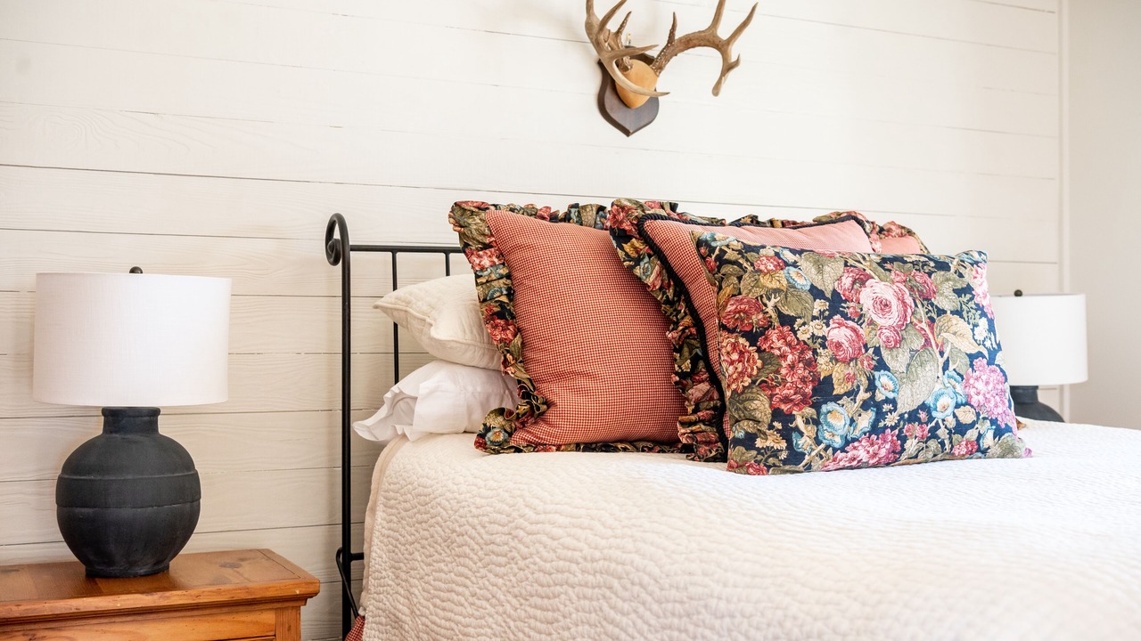 Photo of Bedroom in Brenham