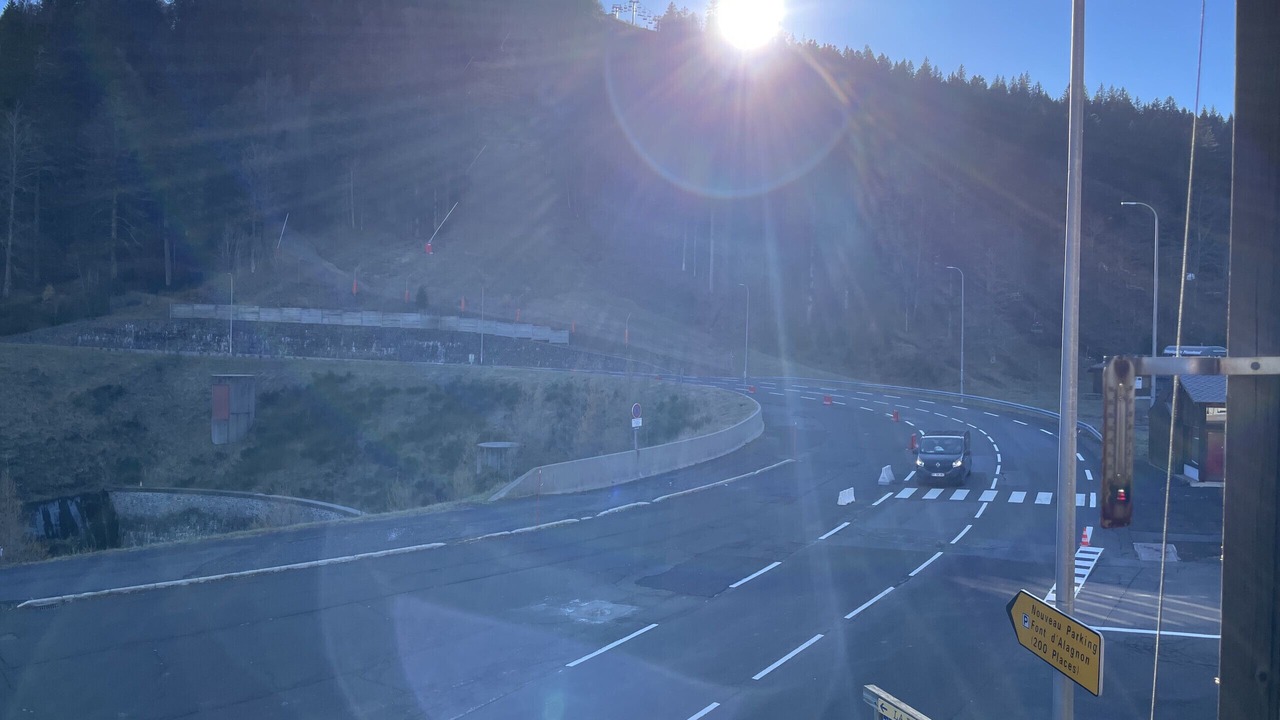 Photo of Others in Laveissiere