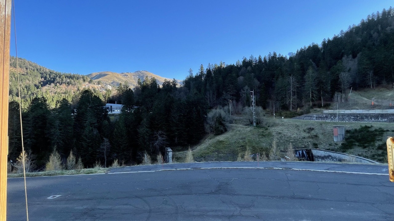 Photo of Others in Laveissiere