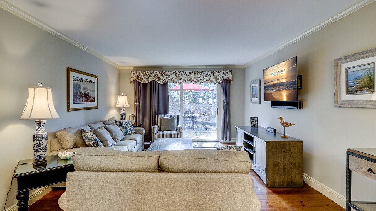 Photo of Livingroom in Harbour Town