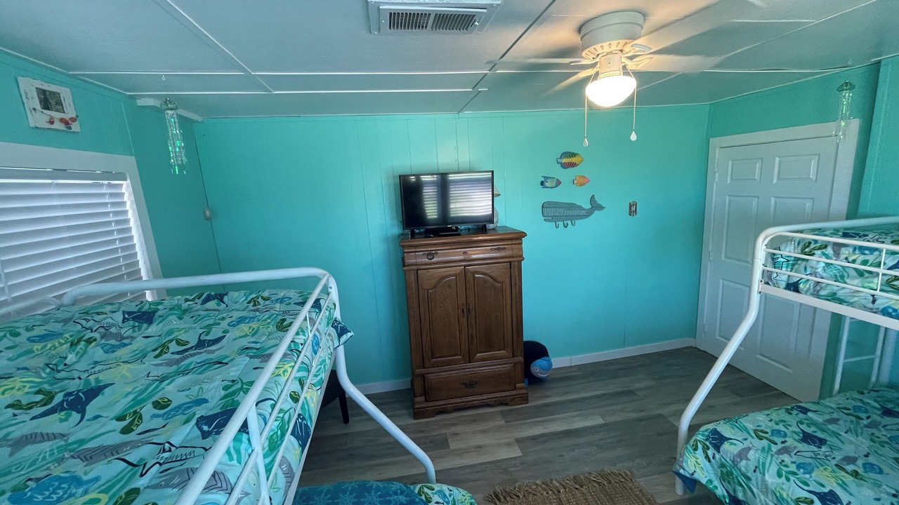 Photo of Bedroom in Cedar Lane