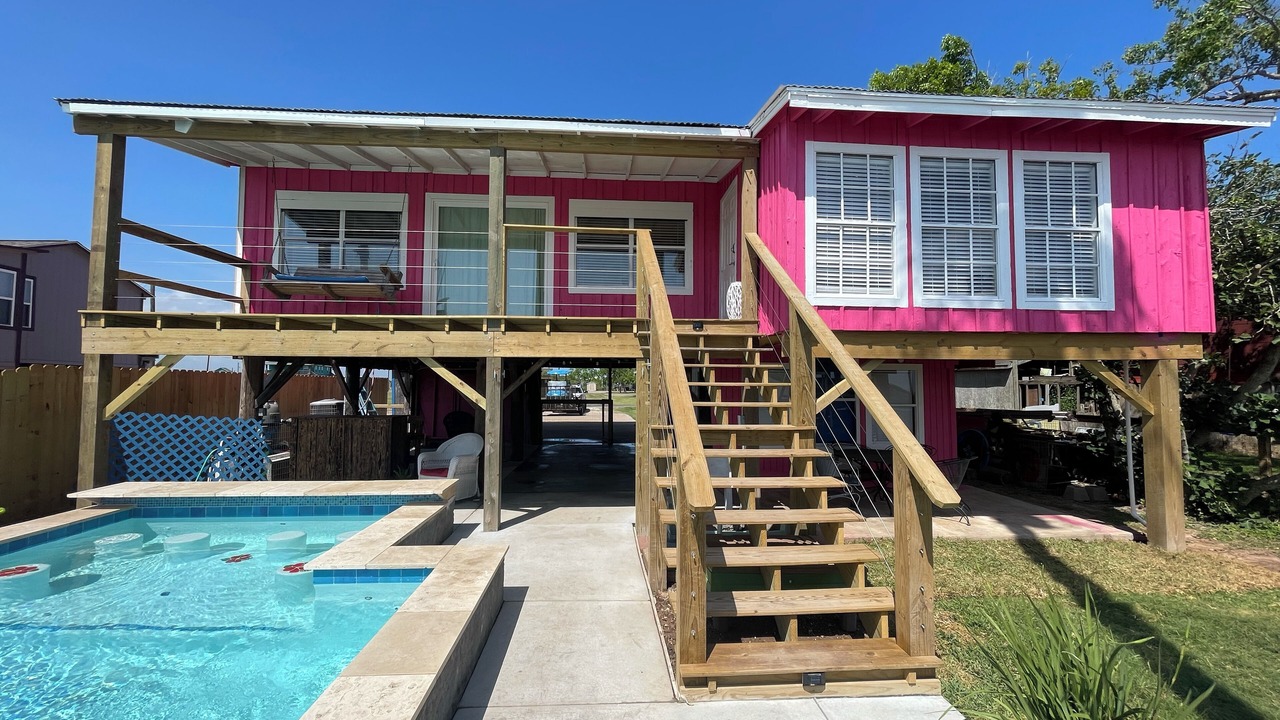 Photo of Outdoor in Cedar Lane
