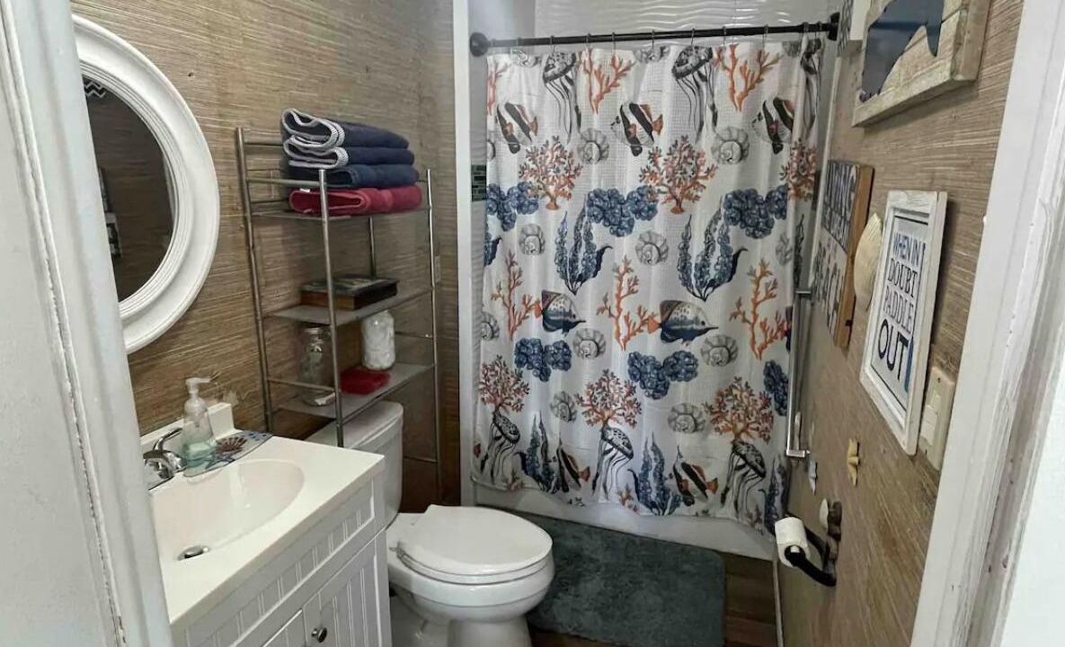 Photo of Bathroom in Cedar Lane