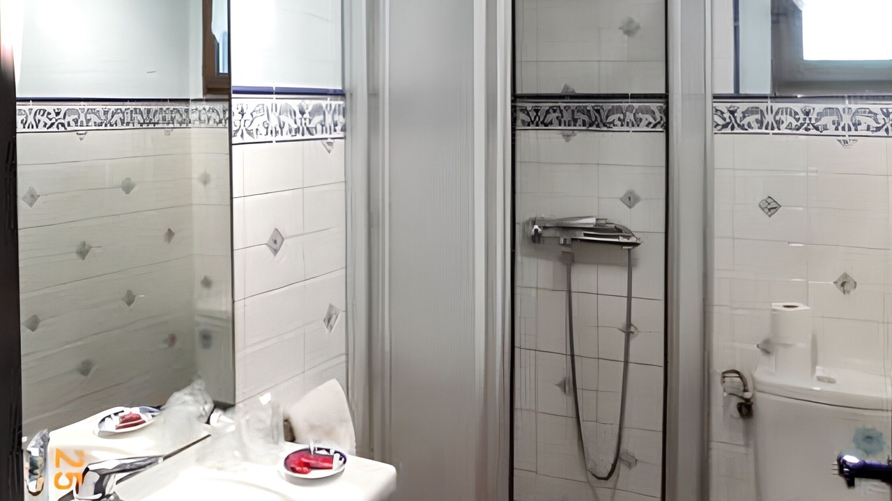 Photo of Bathroom in Ardanue