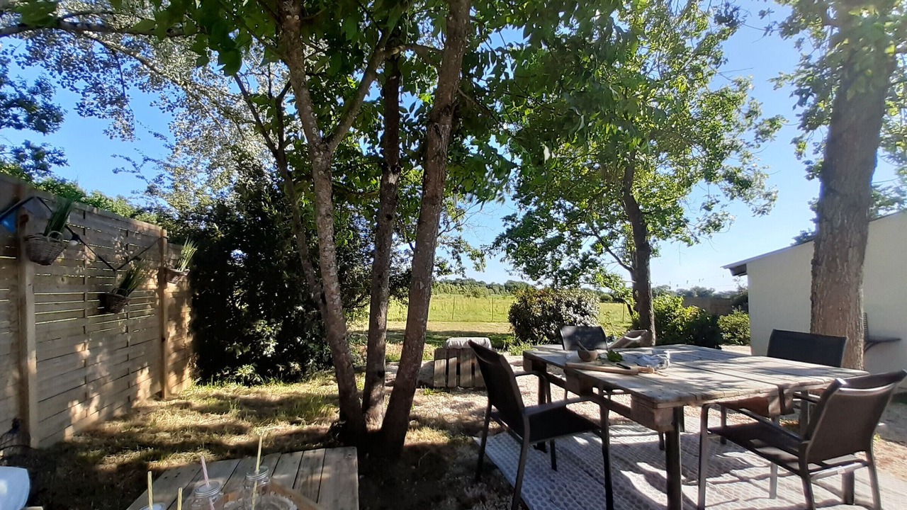 Photo of Outdoor in Sallertaine