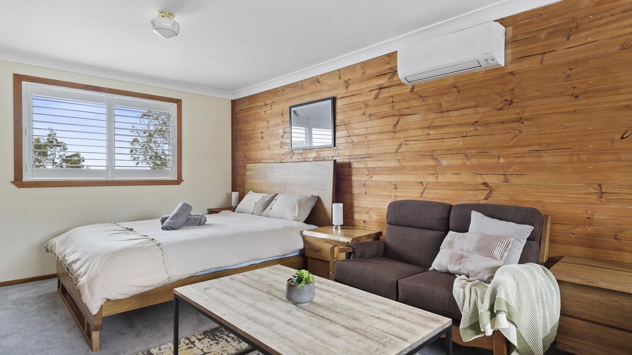 Photo of Bedroom in Erowal Bay