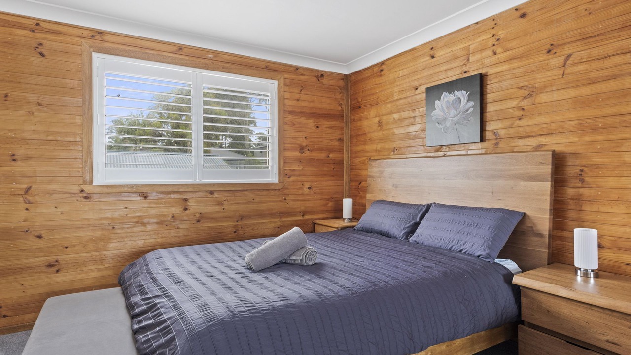 Photo of Bedroom in Erowal Bay