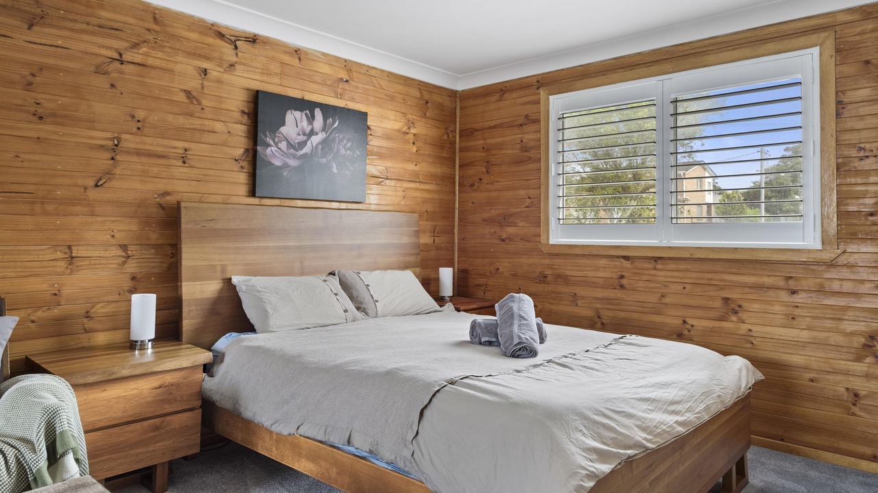 Photo of Bedroom in Erowal Bay