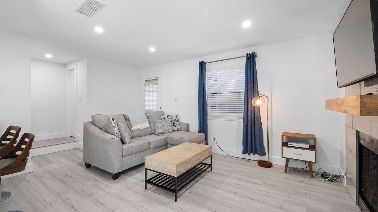 Photo of Livingroom in Crestview