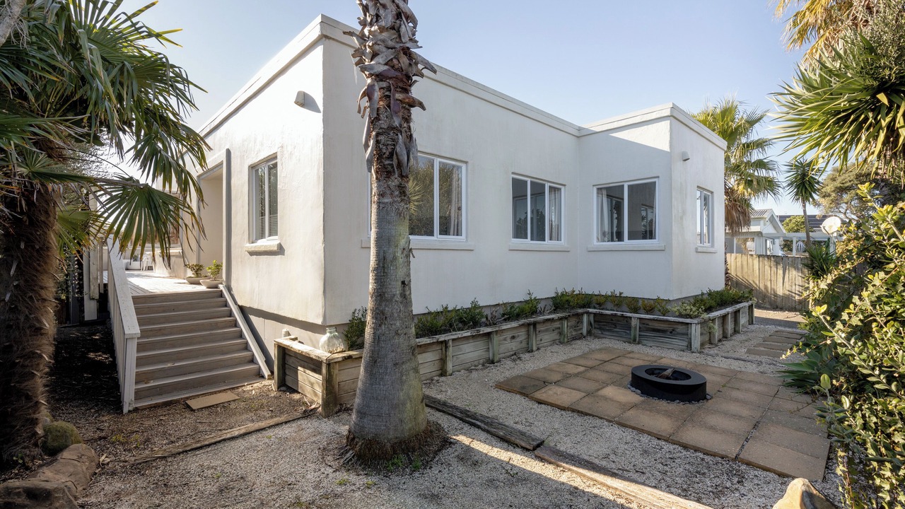 Photo of Patio Balcony in Papamoa Beach