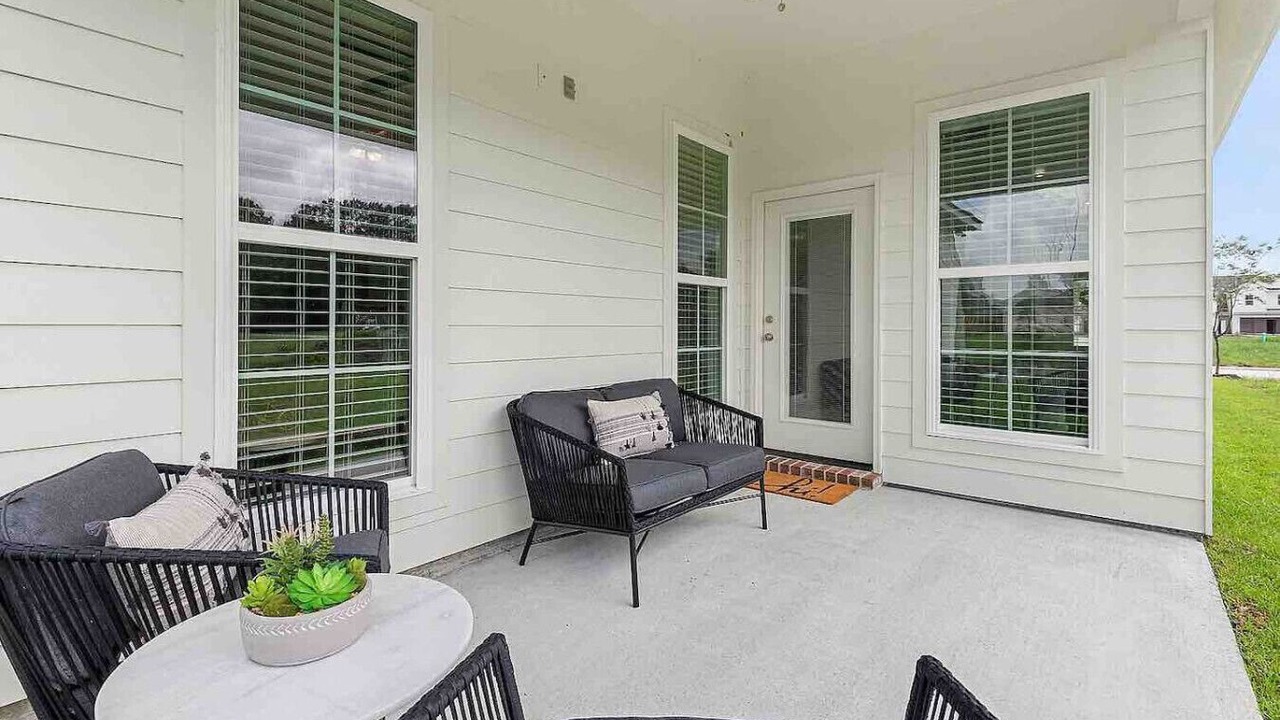 Photo of Patio Balcony in Highlands - Perkins