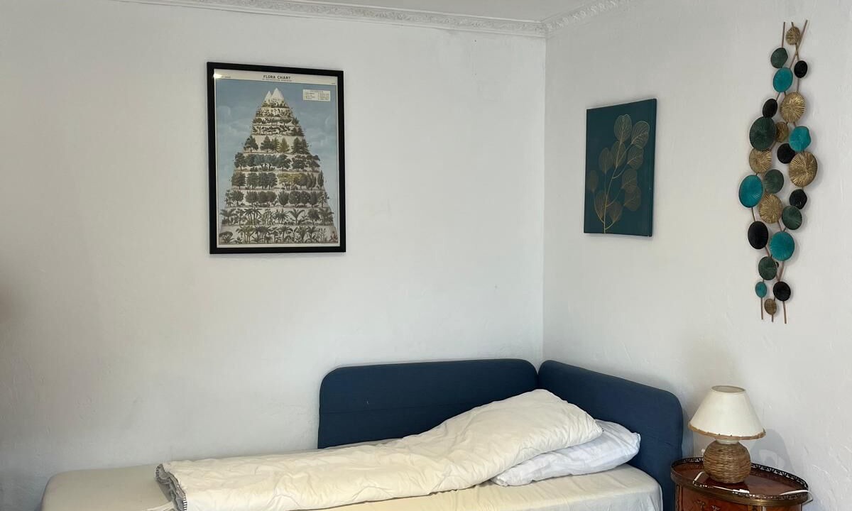 Photo of Bedroom in Saint-Julien-d'Arpaon