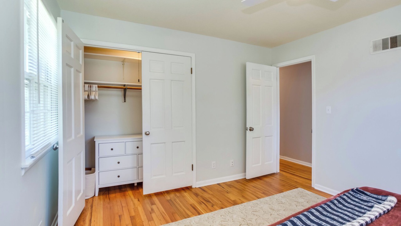 Photo of Bedroom in Merriam