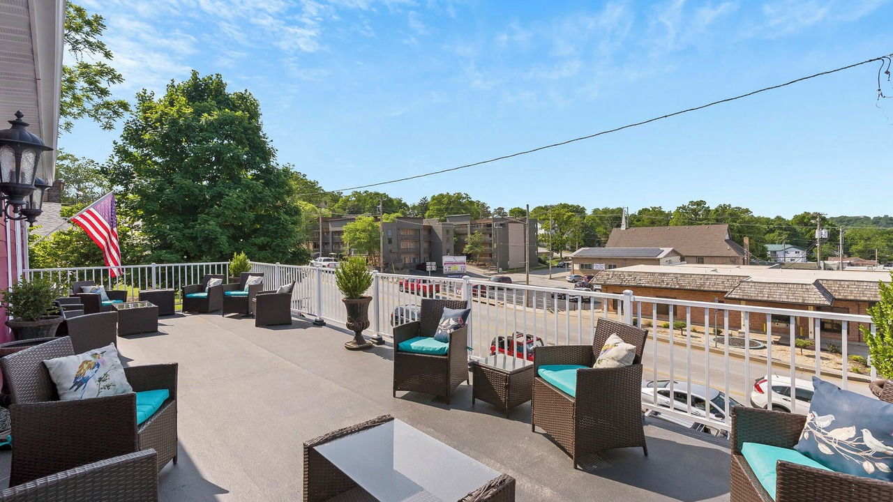 Photo of Patio Balcony in Downtown Branson