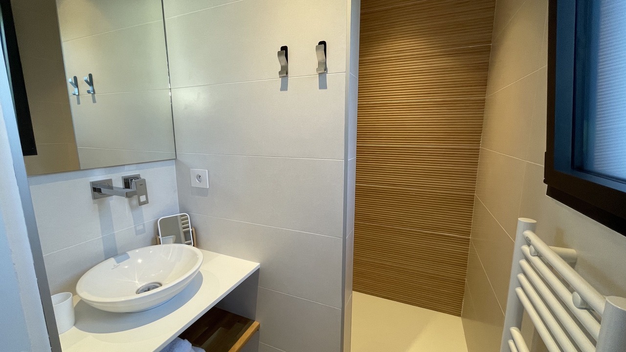 Photo of Bathroom in Combrit