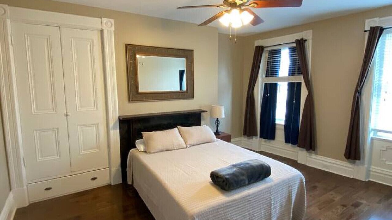 Photo of Bedroom in South Side Flats