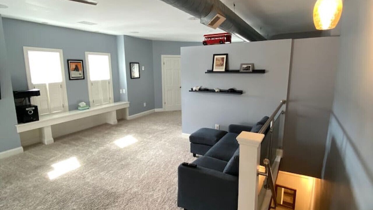 Photo of Others in South Side Flats