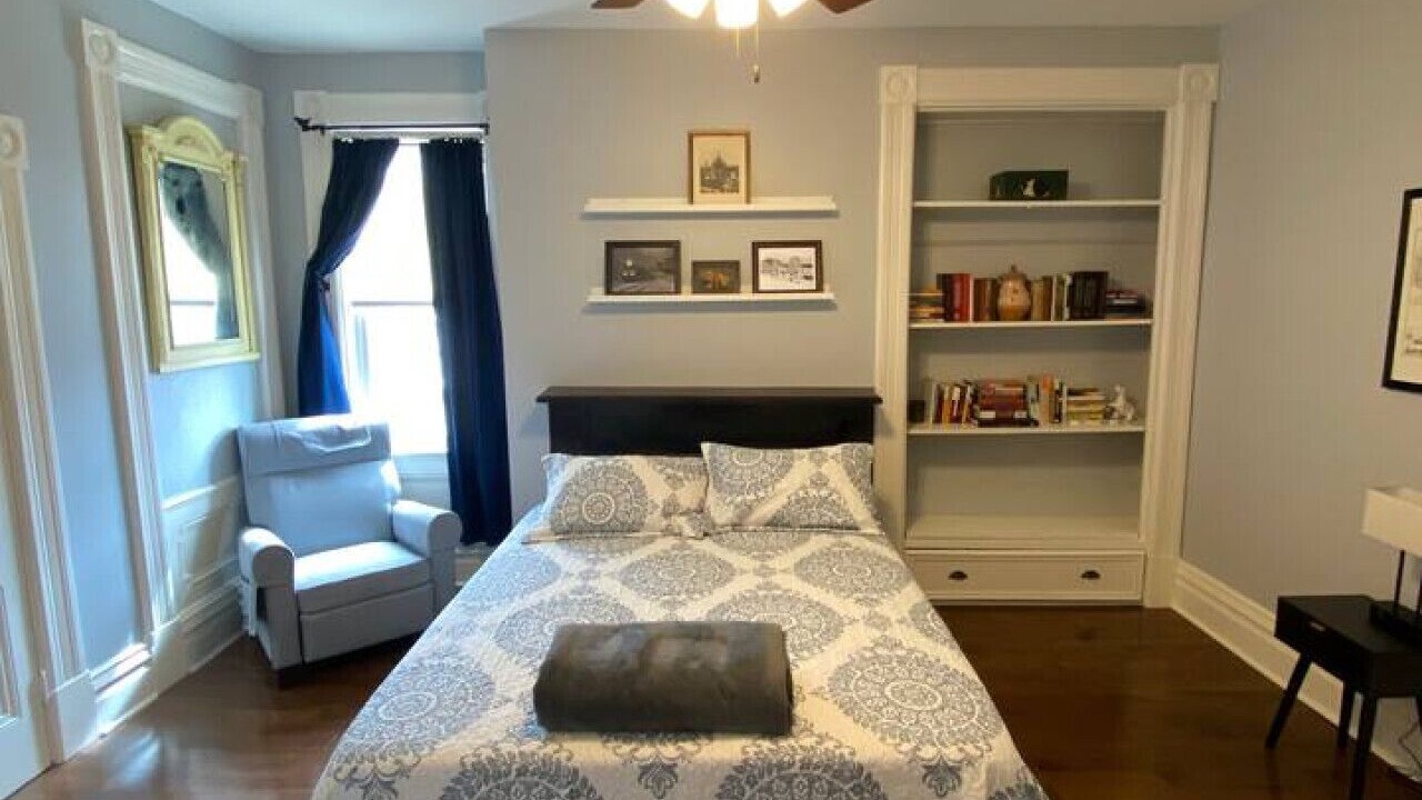 Photo of Bedroom in South Side Flats