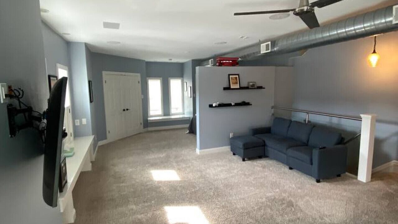 Photo of Others in South Side Flats