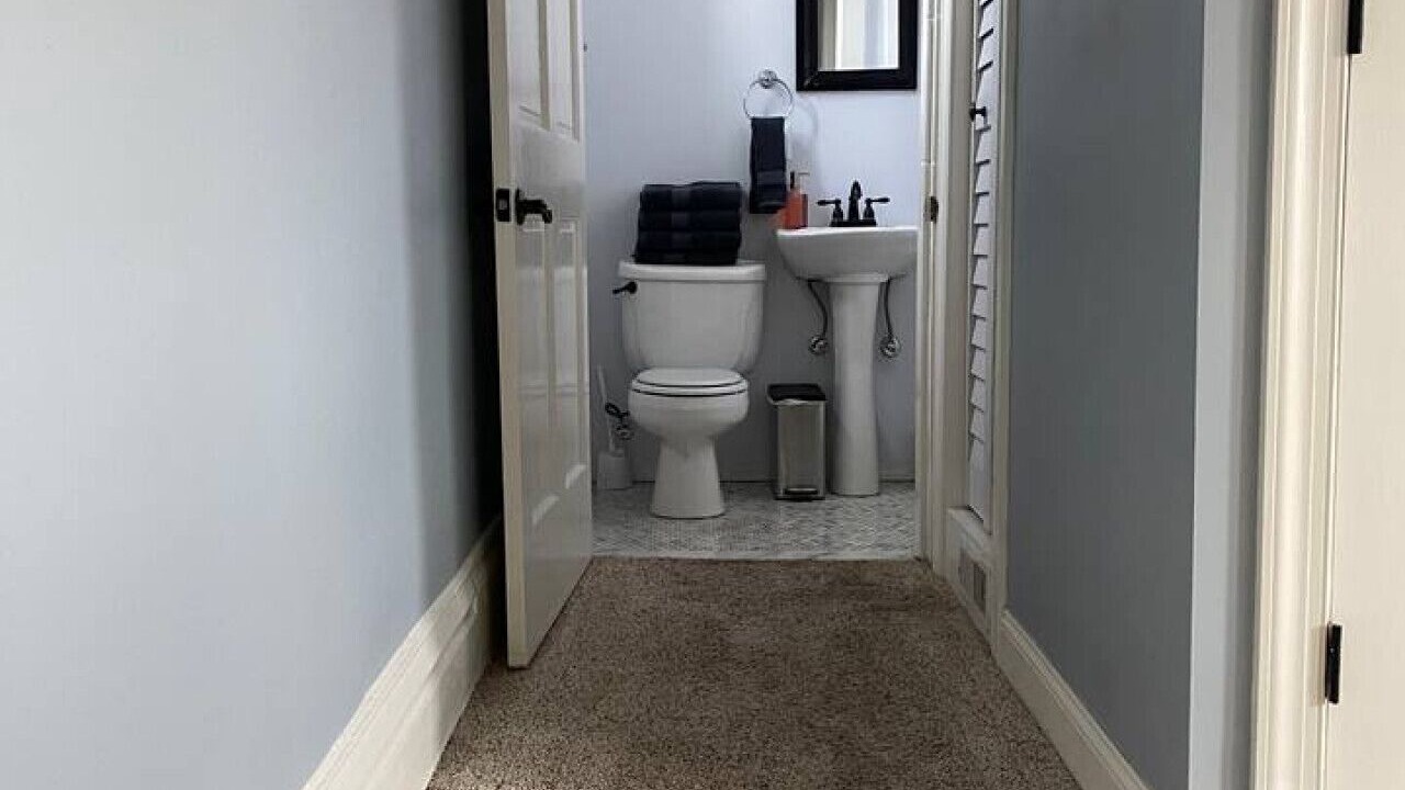 Photo of Bathroom in South Side Flats