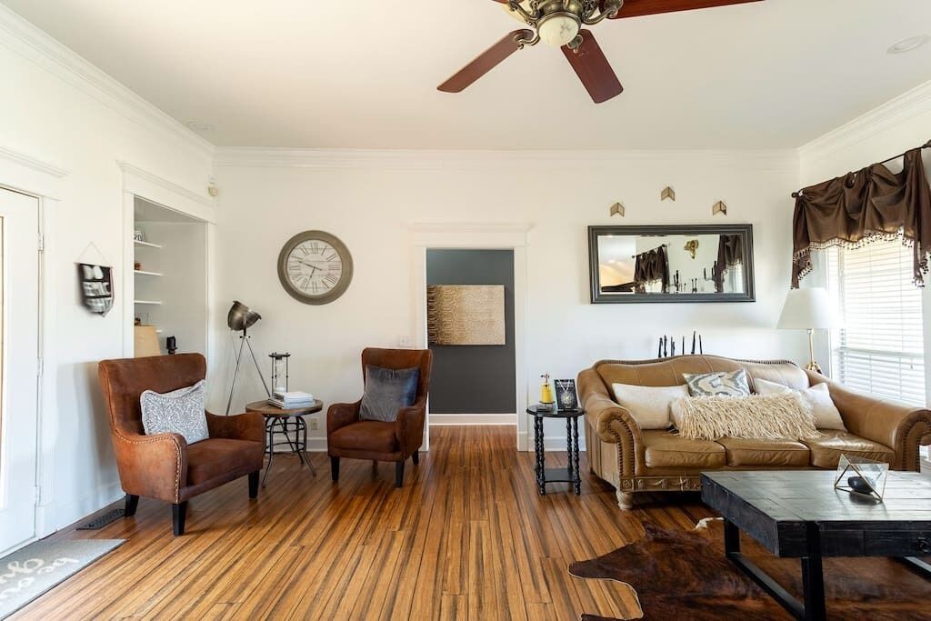 Photo of Livingroom in Rural Hill