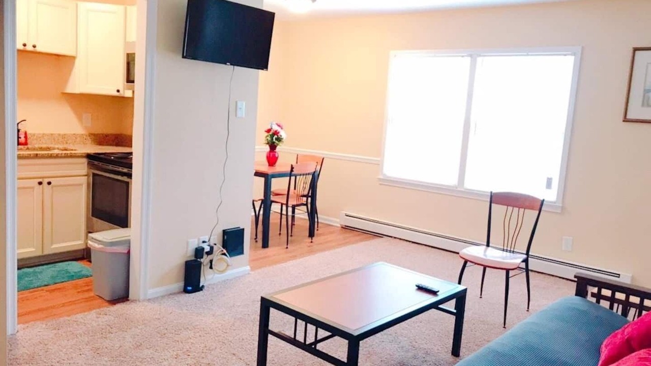 Photo of Livingroom in Downtown Greensboro