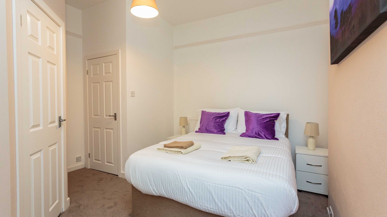 Photo of Bedroom in South Shore