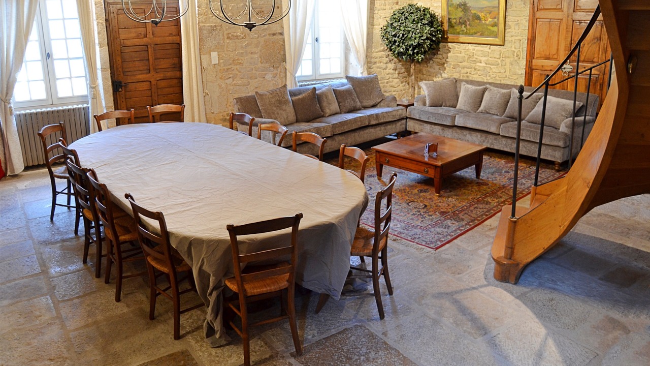 Photo of Livingroom in Flavigny-sur-Ozerain