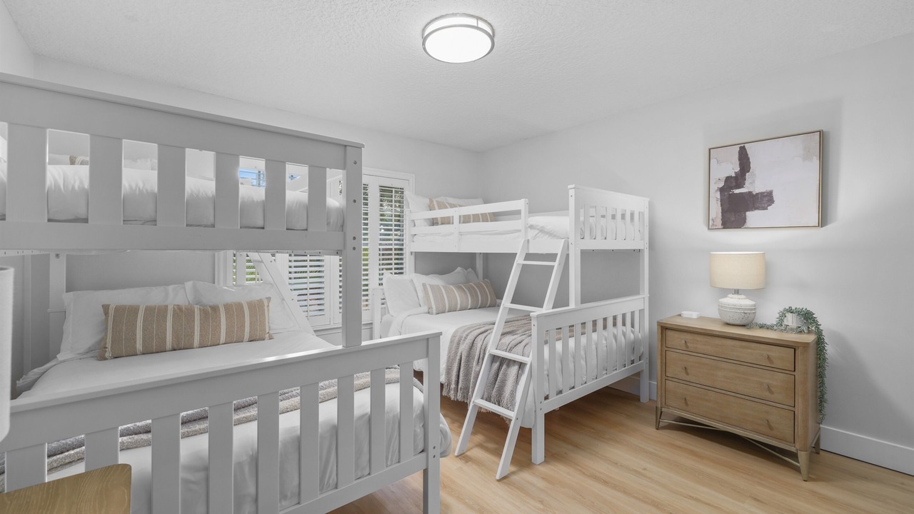 Photo of Bedroom in Jacksonville Beach