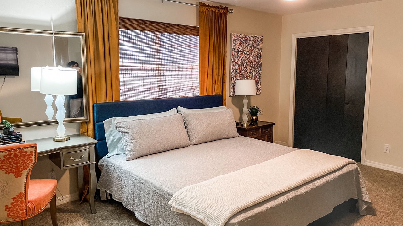 Photo of Bedroom in Broadmoor
